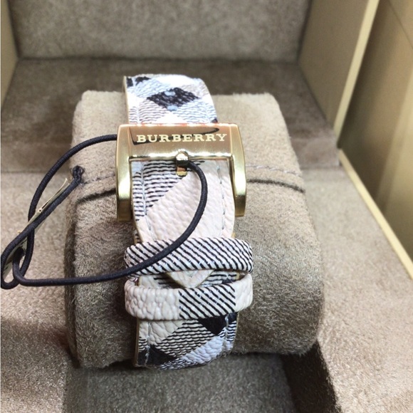 BURBERRY,  UNISEX, Gold City Exaggerated Check Watch BU9026 - Picture 3 of 13